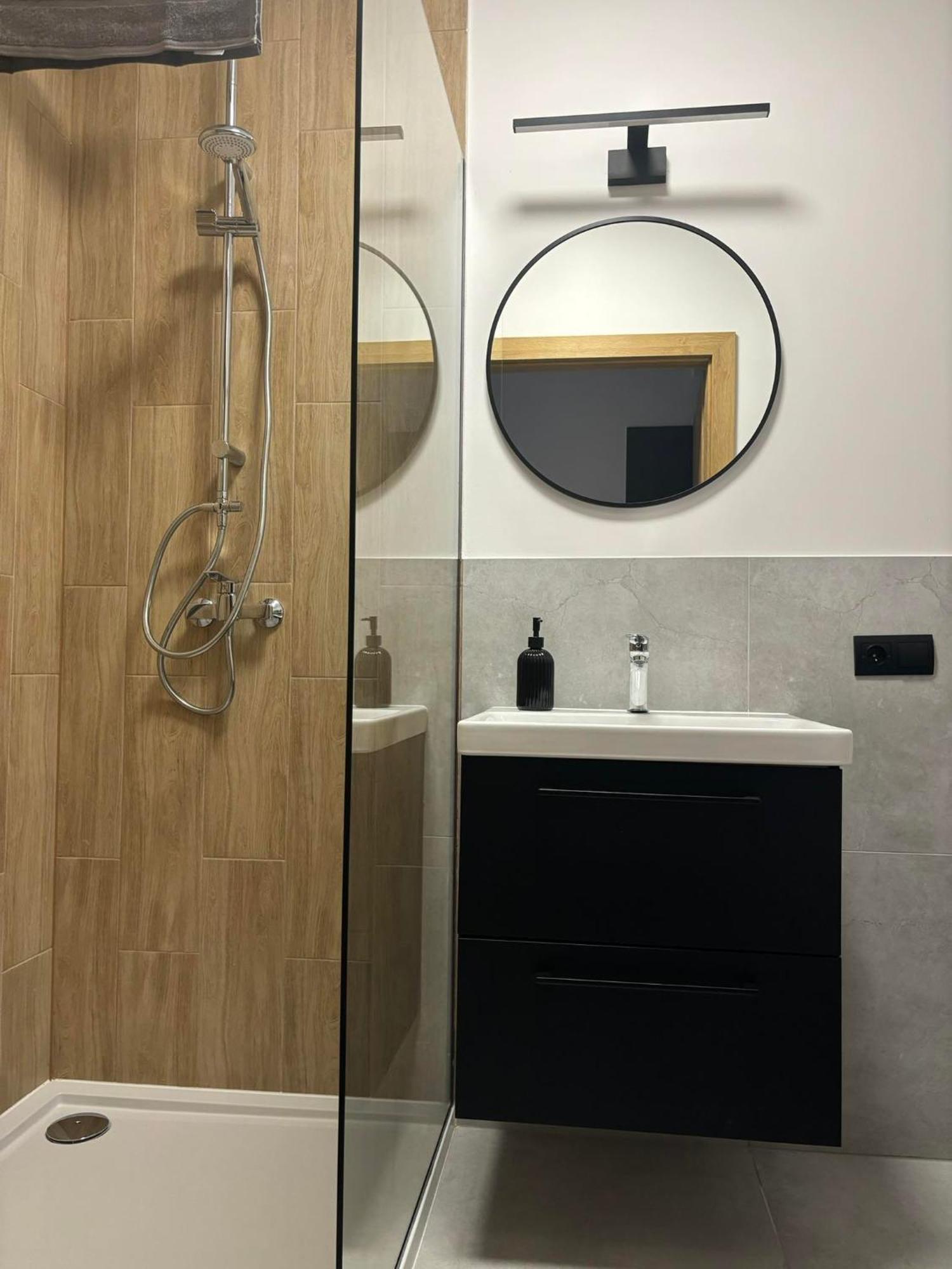 Apartament Black Пасленк Экстерьер фото